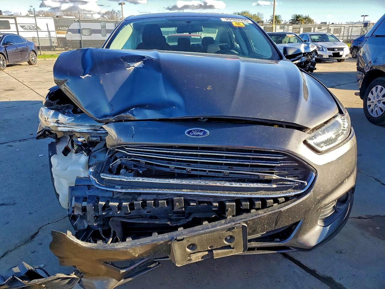 2015 FORD FUSION SE photo 5