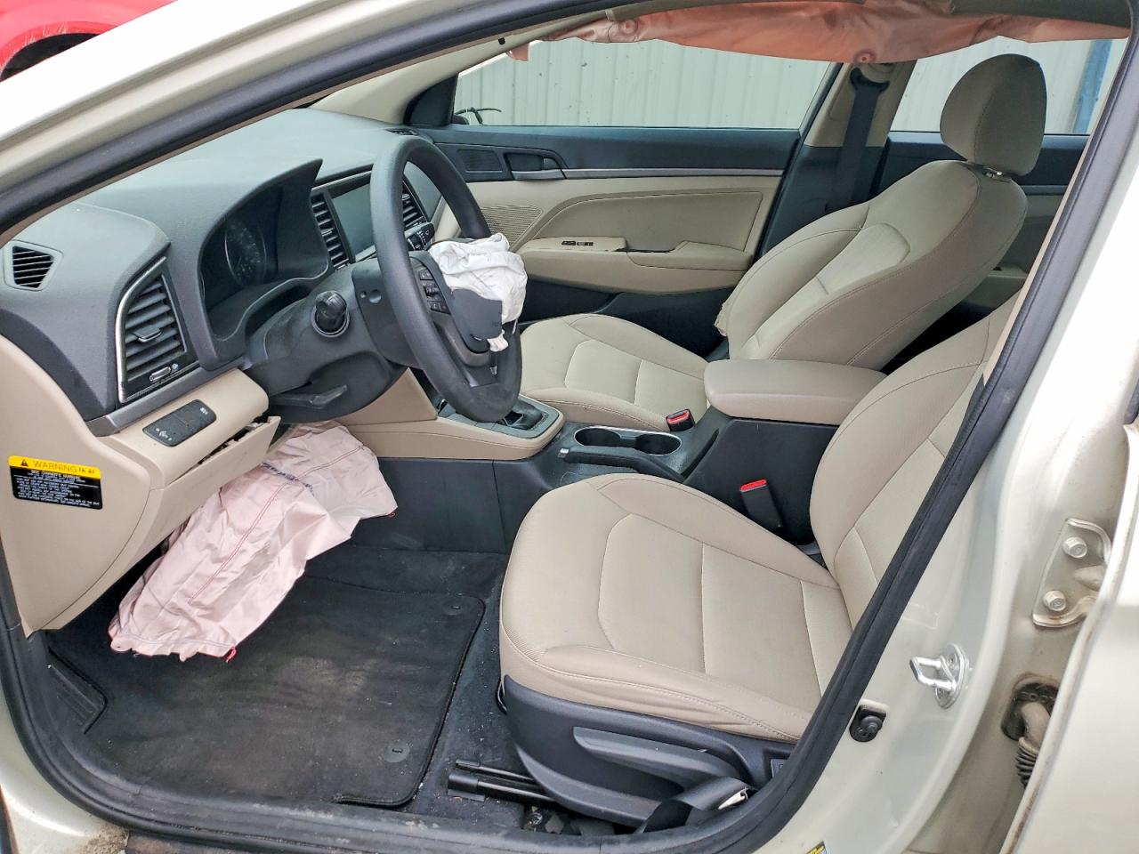 2017 HYUNDAI ELANTRA SE photo 7