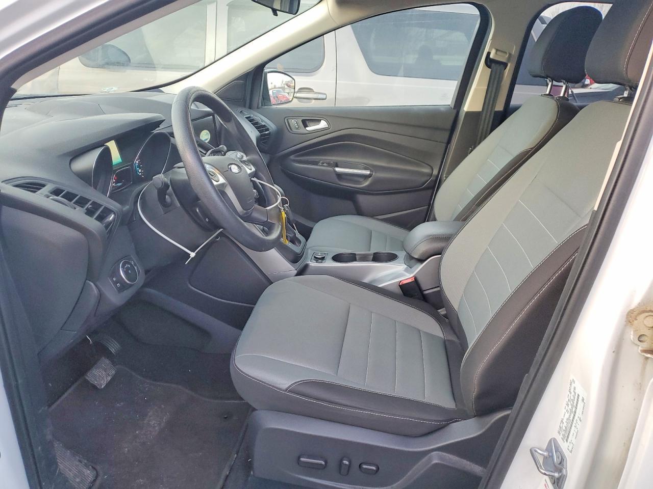2016 FORD ESCAPE SE photo 7