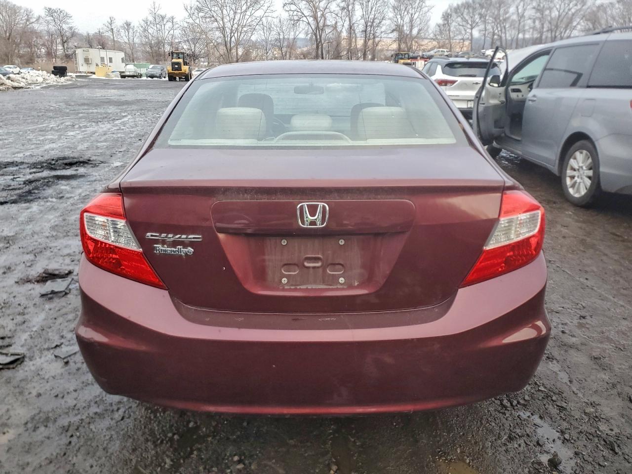 2012 HONDA CIVIC LX photo 6