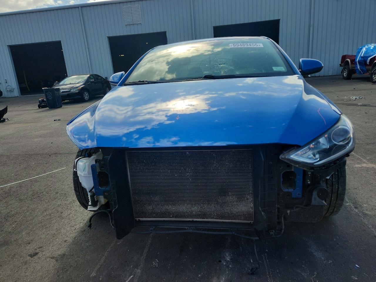 2018 HYUNDAI ELANTRA SEL photo 5