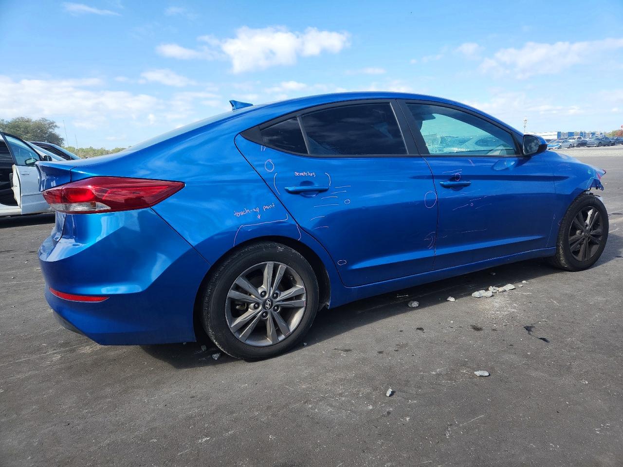 2018 HYUNDAI ELANTRA SEL photo 3