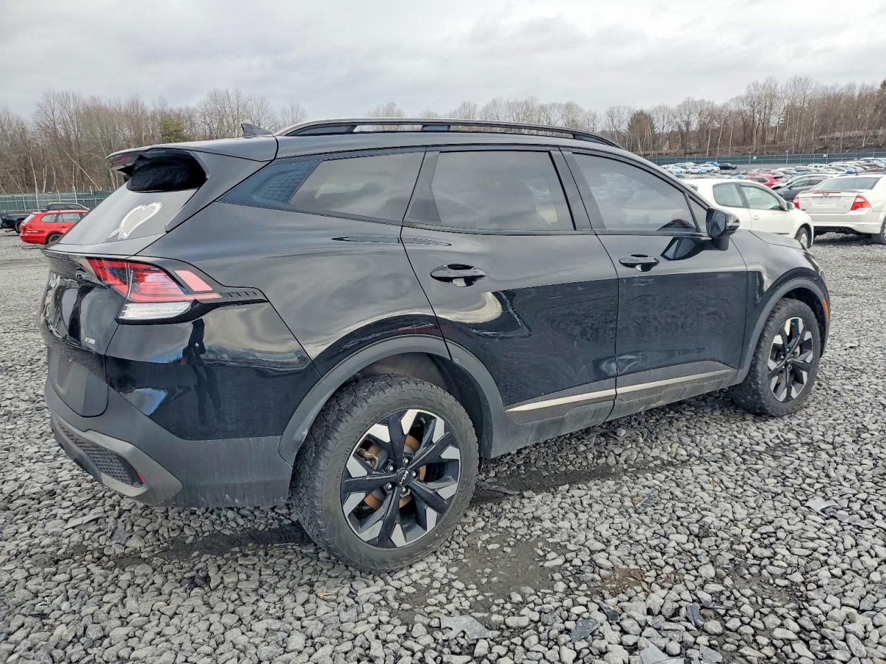 2023 KIA SPORTAGE photo 3