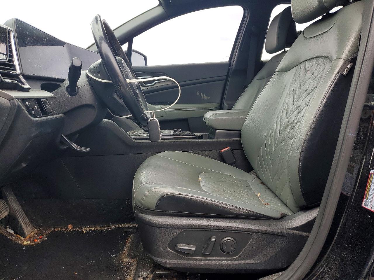 2023 KIA SPORTAGE photo 7