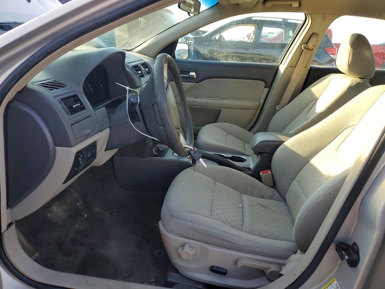 2010 FORD FUSION SE photo 7