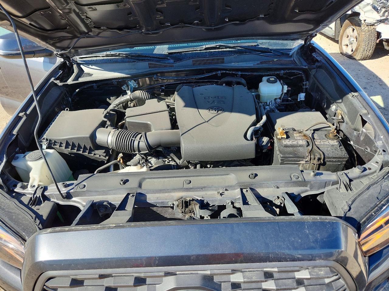 2021 TOYOTA TACOMA DOUBLE CAB photo 11
