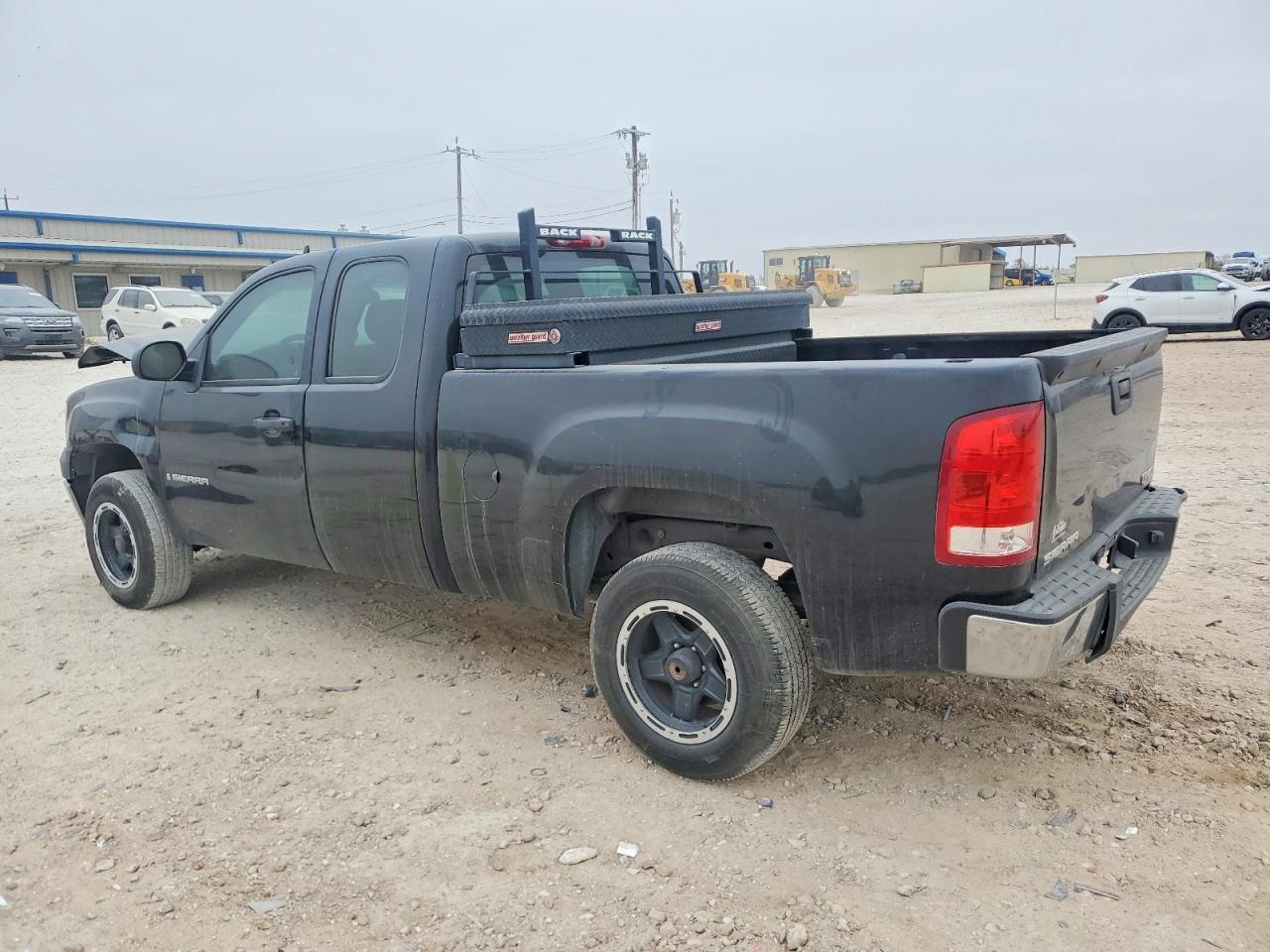 2008 GMC SIERRA C1500 photo 2