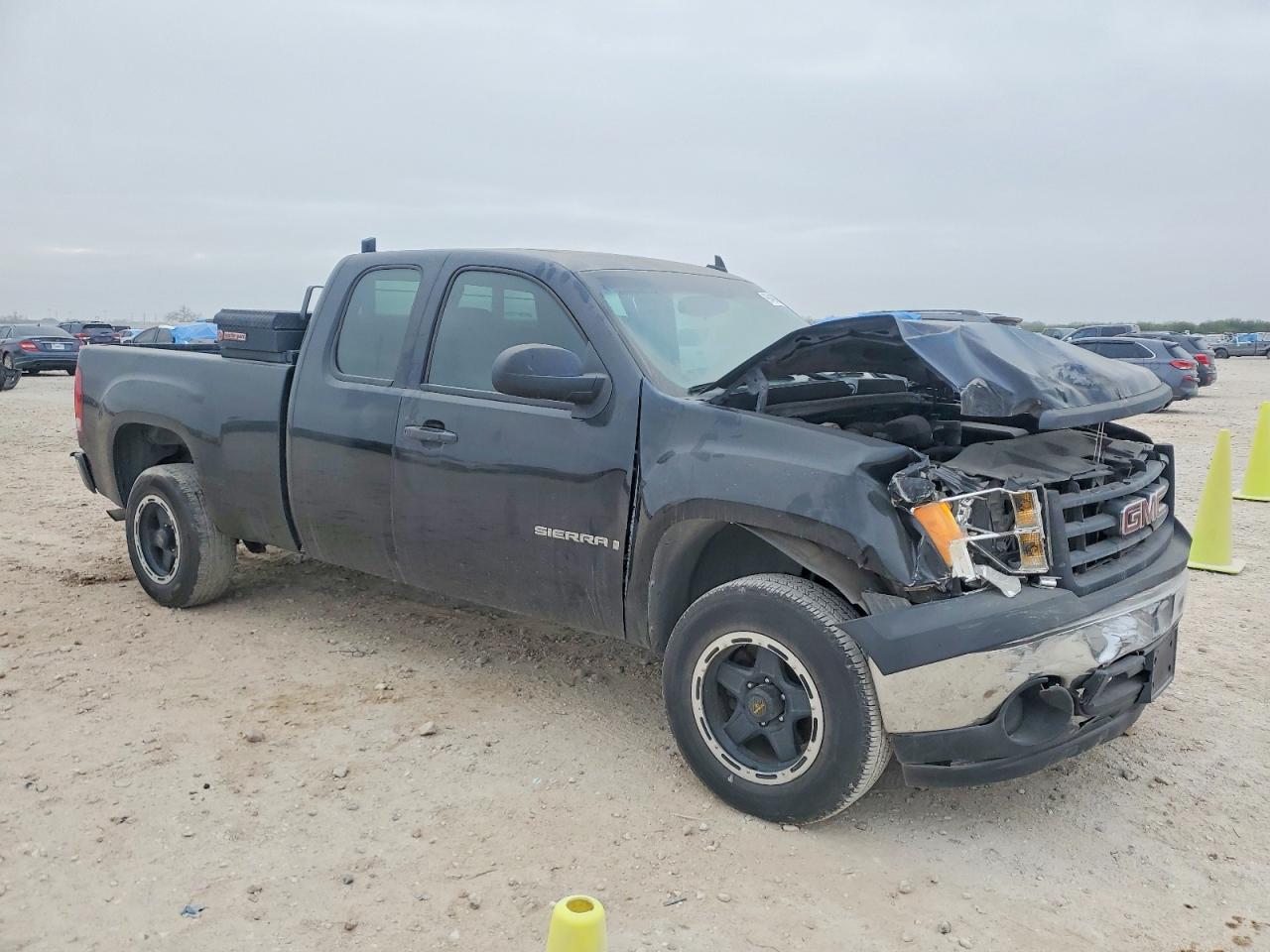 2008 GMC SIERRA C1500 photo 4