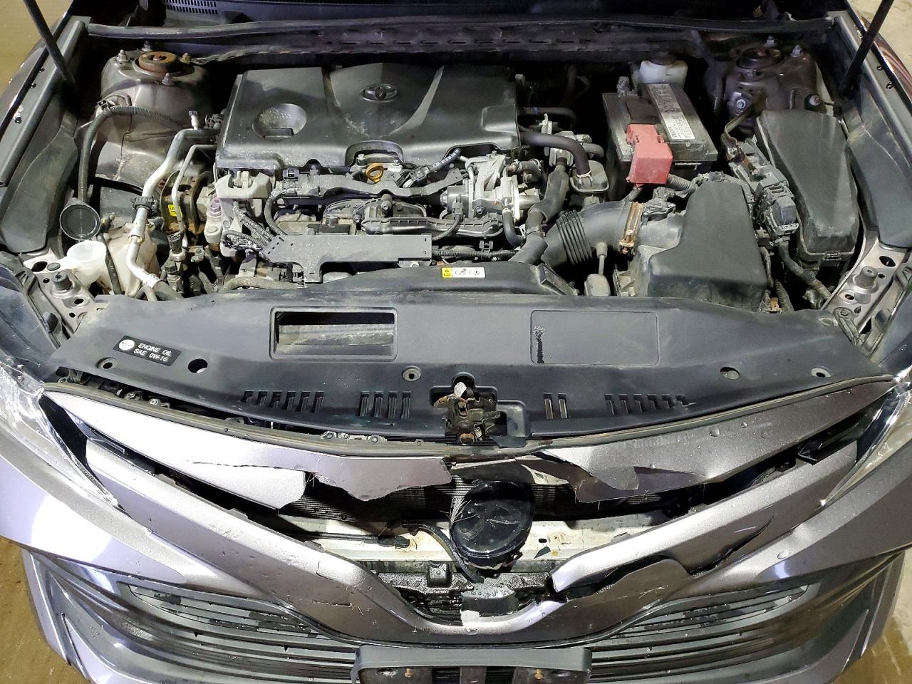 2019 TOYOTA CAMRY L photo 11