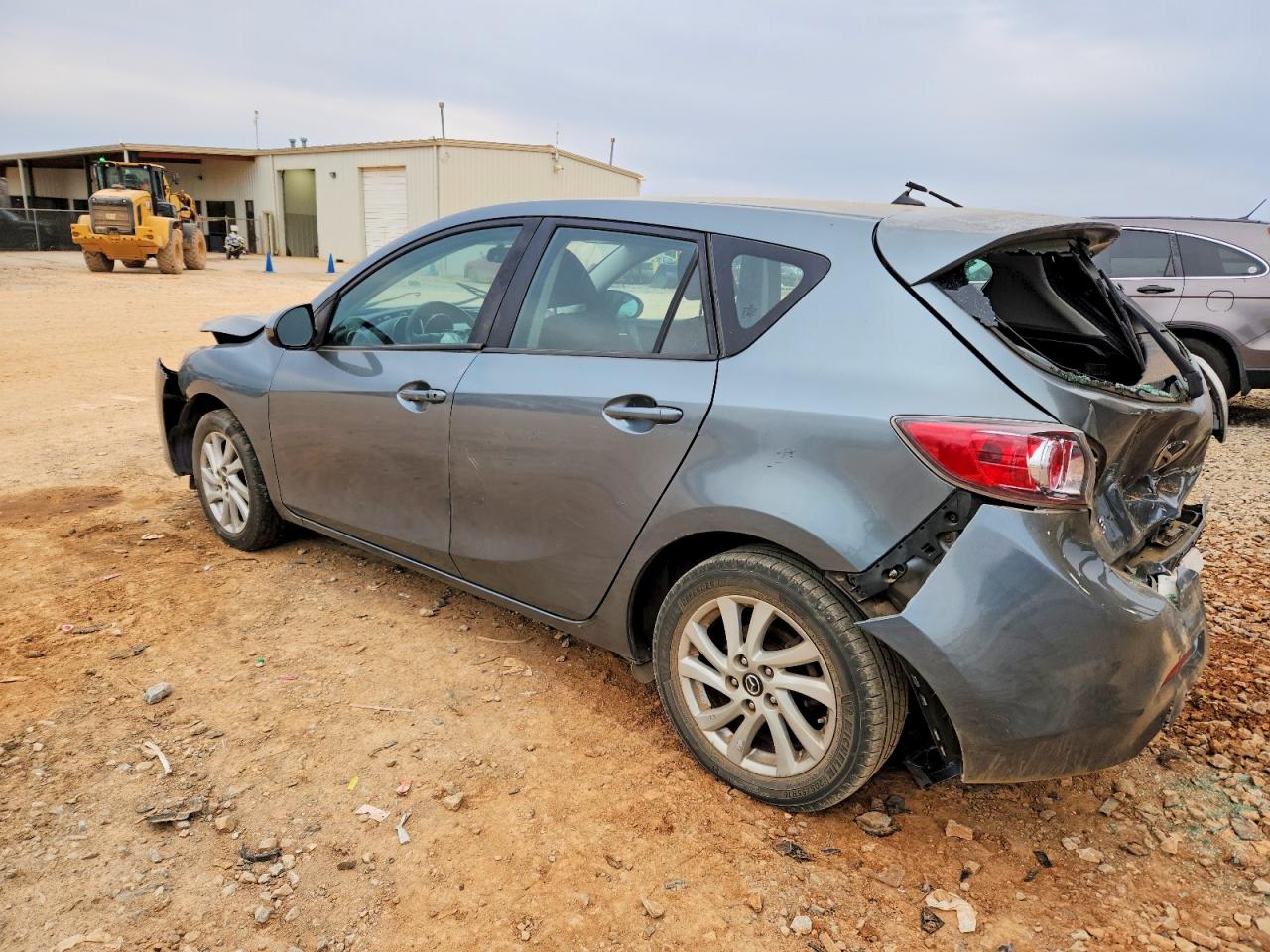 2013 MAZDA 3 I photo 2