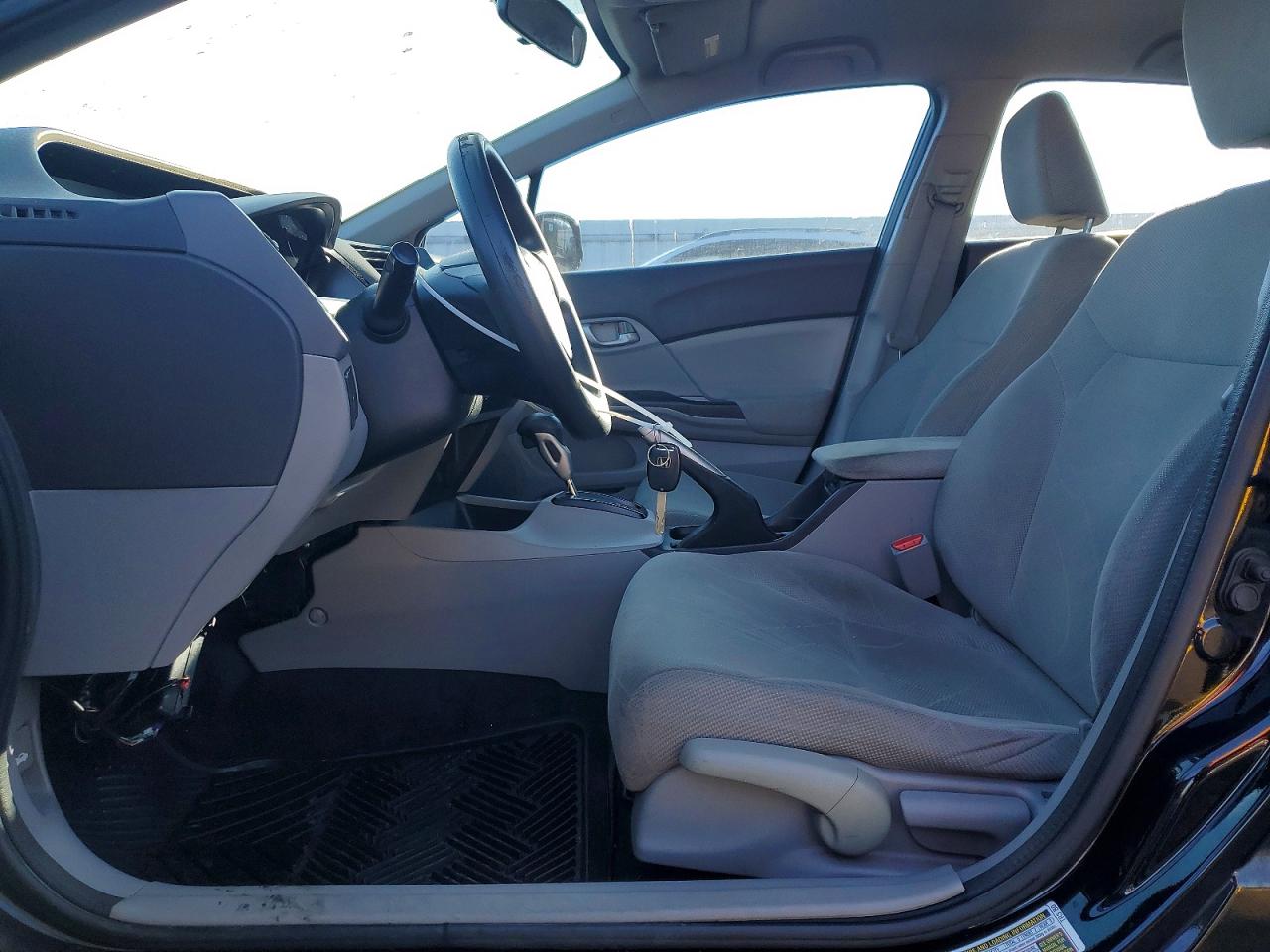 2012 HONDA CIVIC LX photo 7