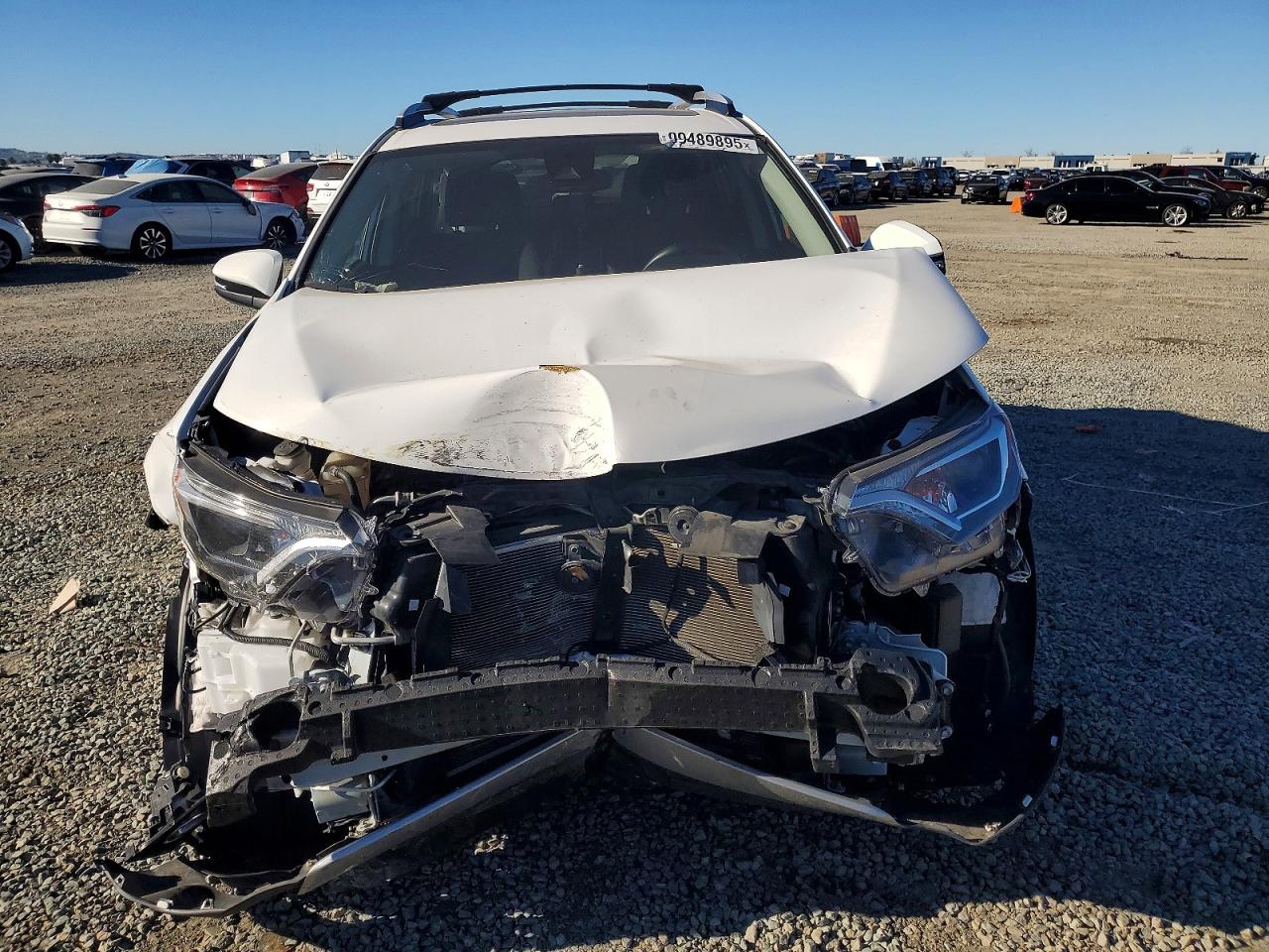 2018 TOYOTA RAV4 ADVENTURE photo 9