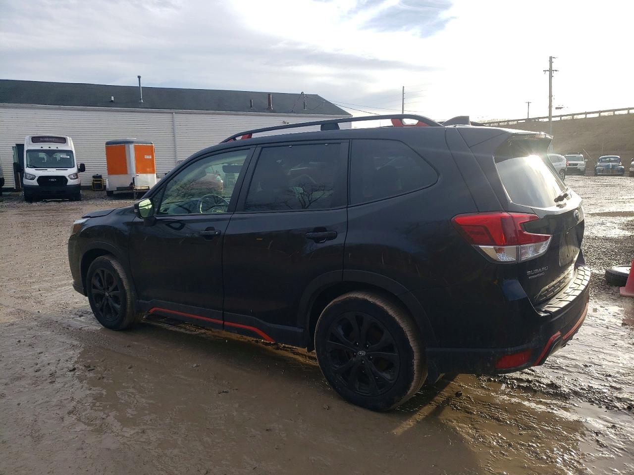 2022 SUBARU FORESTER SPORT photo 2