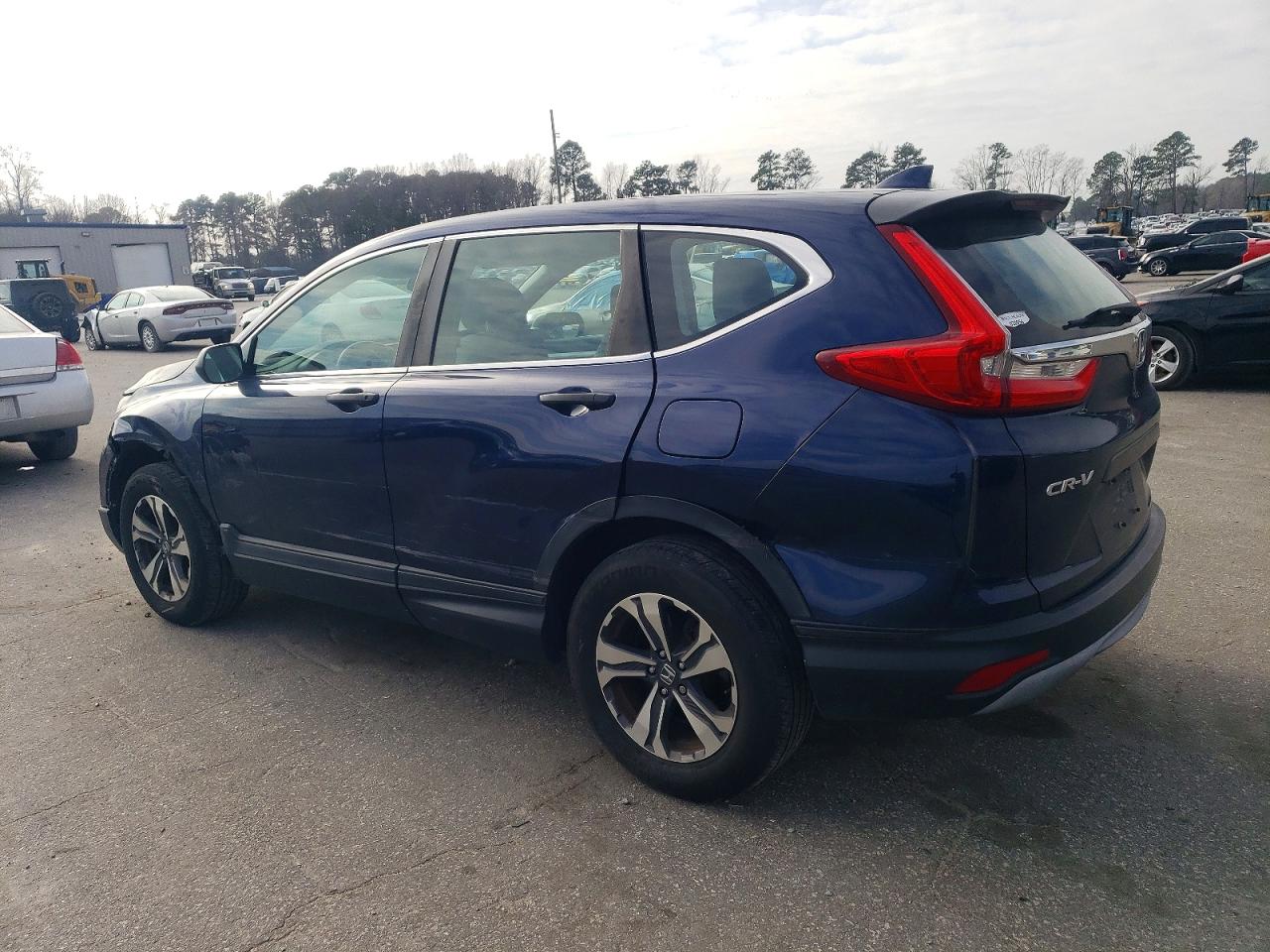 2018 HONDA CR-V LX photo 2