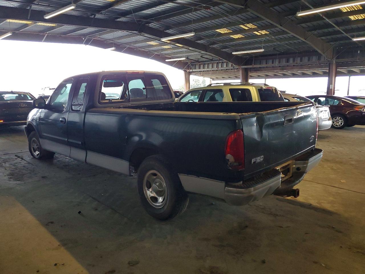 2003 FORD F150 photo 2