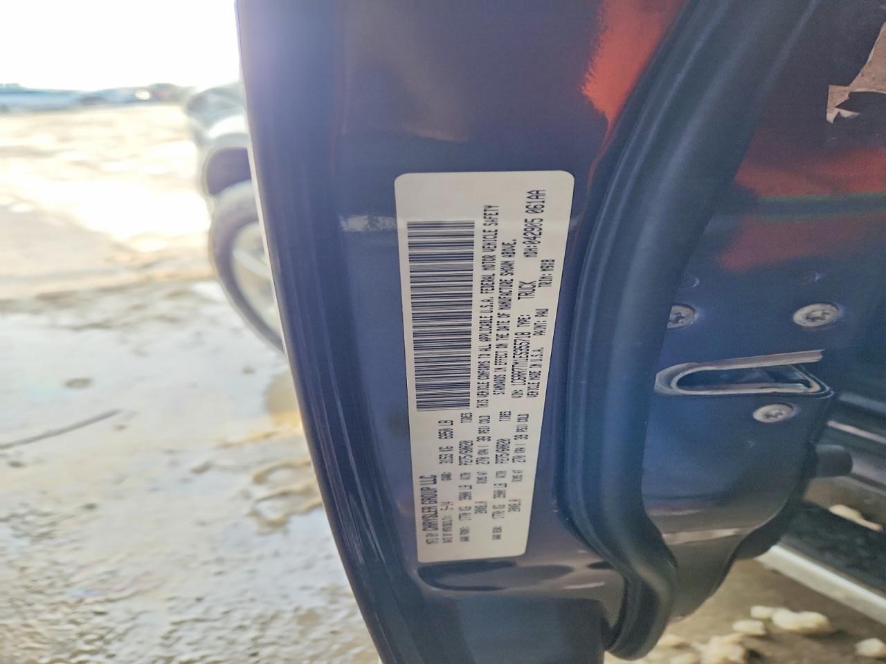 2014 RAM 1500 SLT photo 12