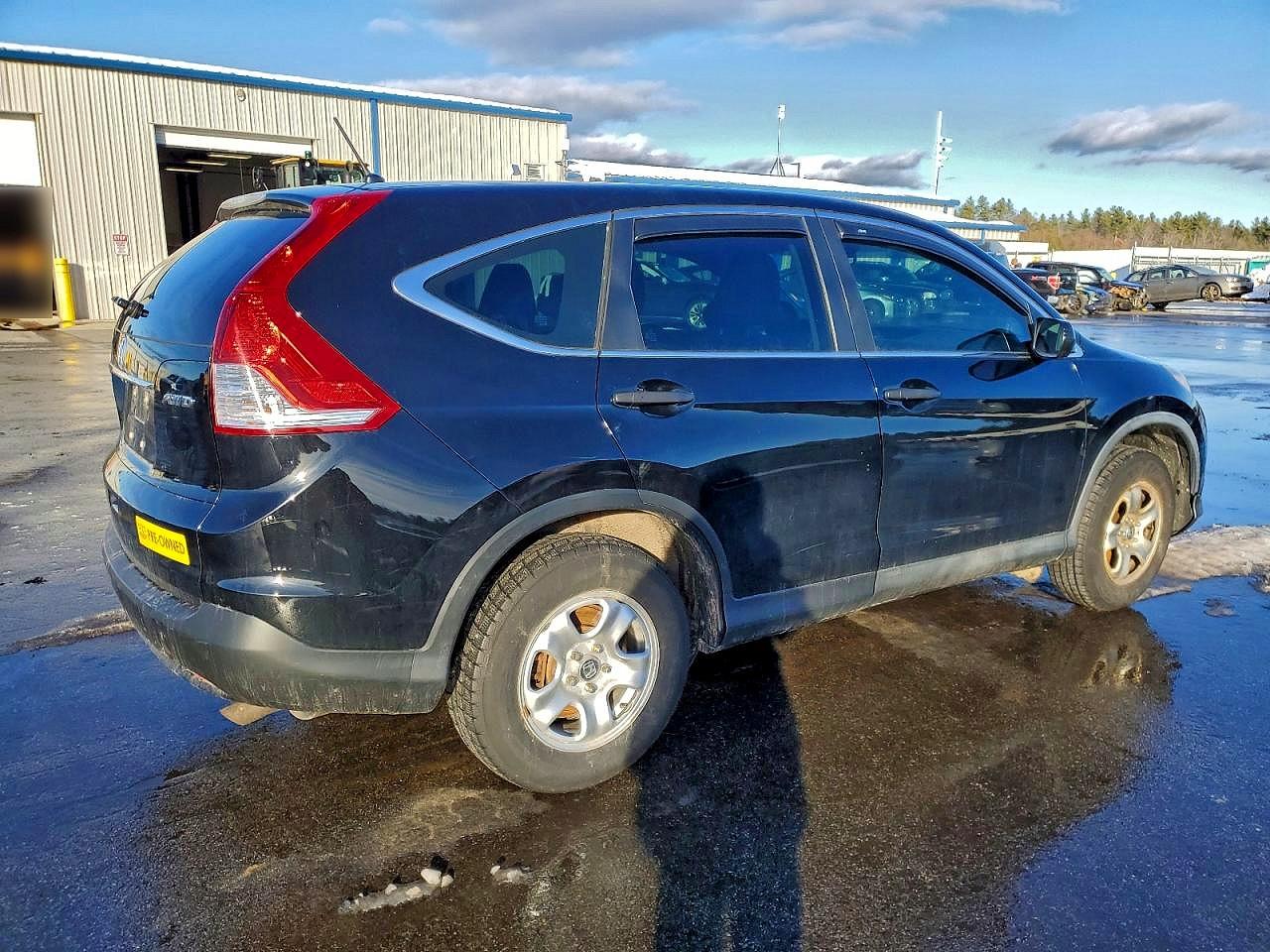 2014 HONDA CR-V LX photo 5