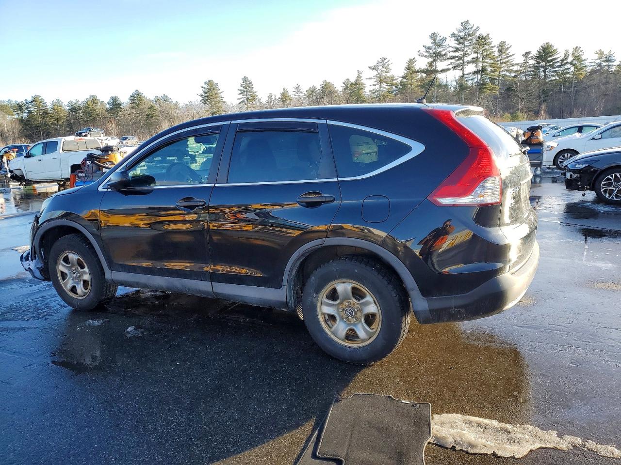 2014 HONDA CR-V LX photo 3