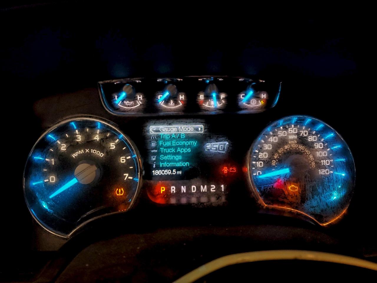 2011 FORD F150 SUPERCREW photo 9