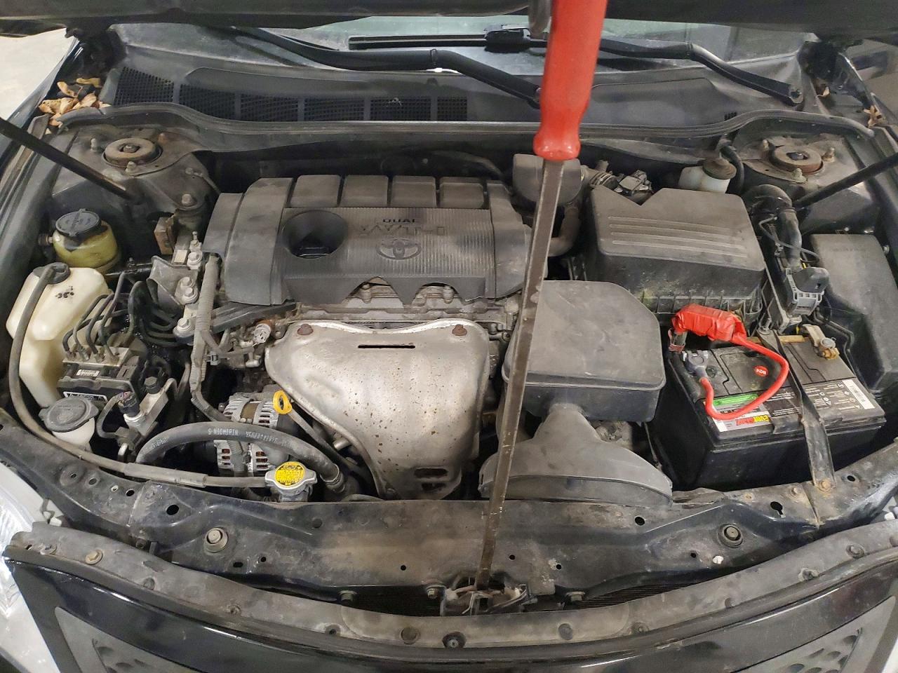 2011 TOYOTA CAMRY BASE photo 21