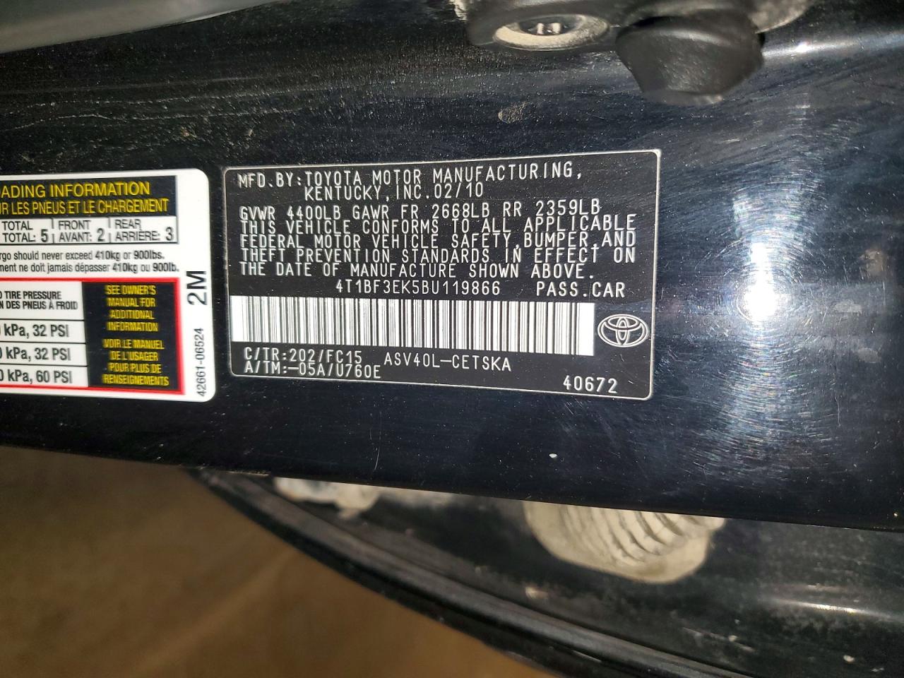 2011 TOYOTA CAMRY BASE photo 23