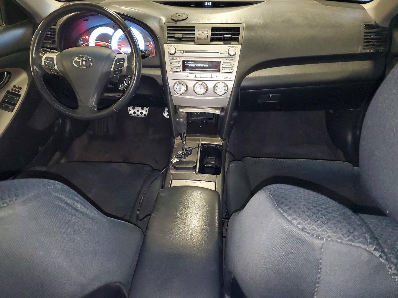 2011 TOYOTA CAMRY BASE photo 15