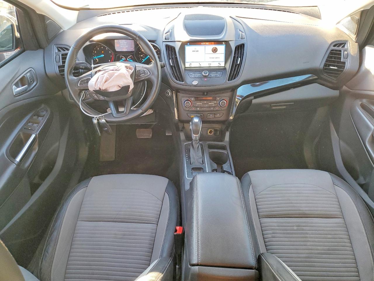 2019 FORD ESCAPE SE photo 15