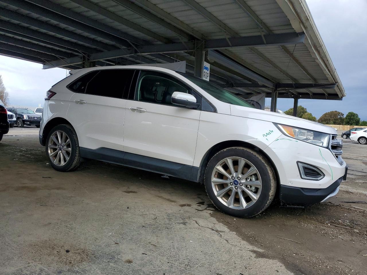 2017 FORD EDGE TITANIUM photo 4