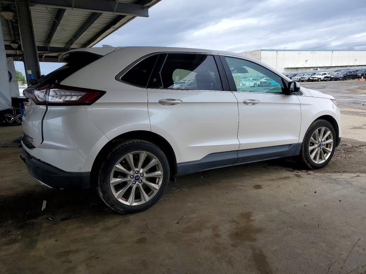 2017 FORD EDGE TITANIUM photo 3