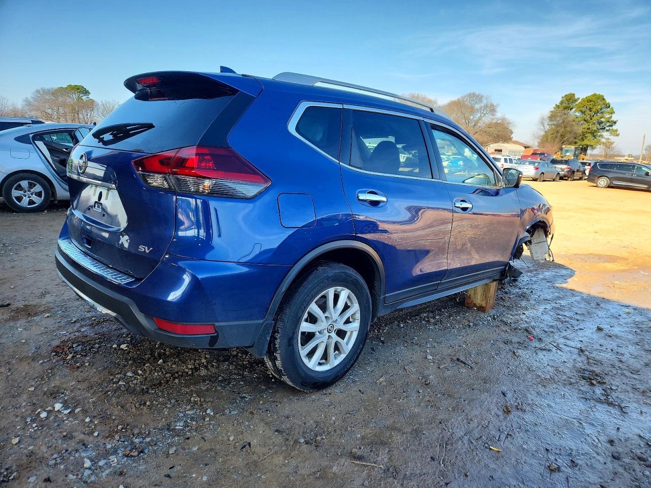 2018 NISSAN ROGUE SV photo 5