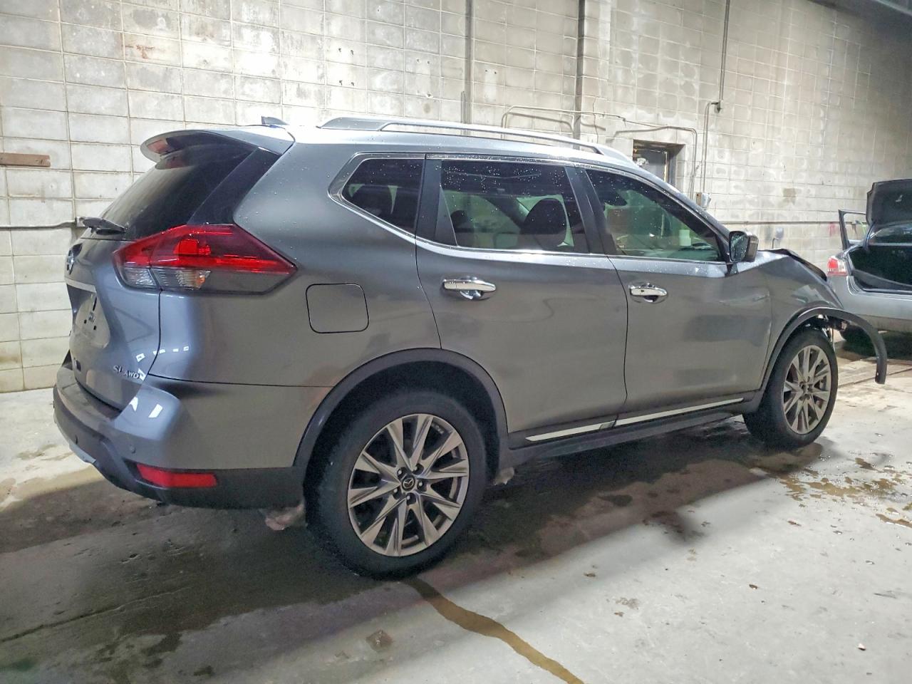 2019 NISSAN ROGUE S photo 7