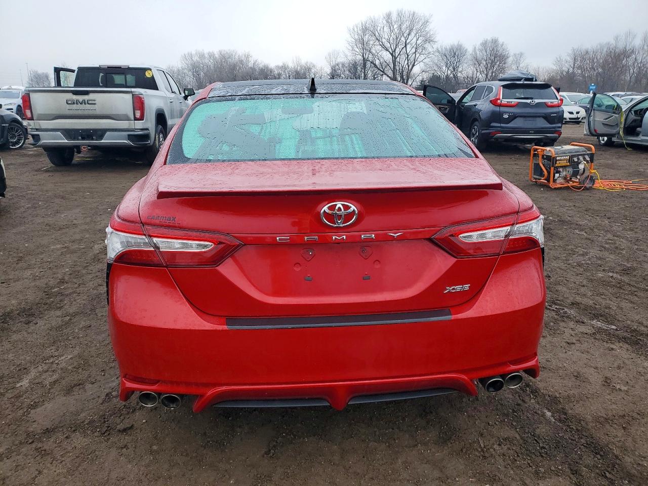 2020 TOYOTA CAMRY XSE photo 6