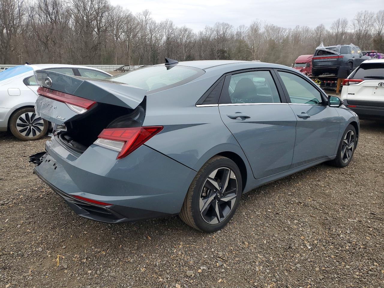 2023 HYUNDAI ELANTRA LIMITED photo 3