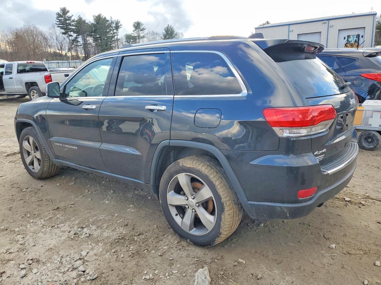 2014 JEEP GRAND CHEROKEE LIMITED photo 2