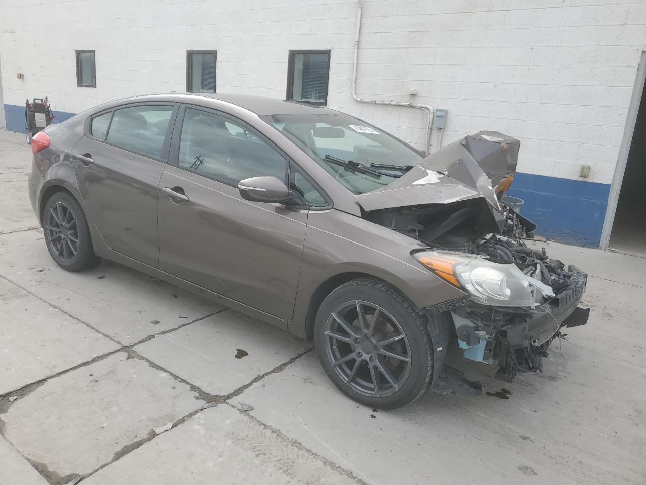2015 KIA FORTE LX photo 4
