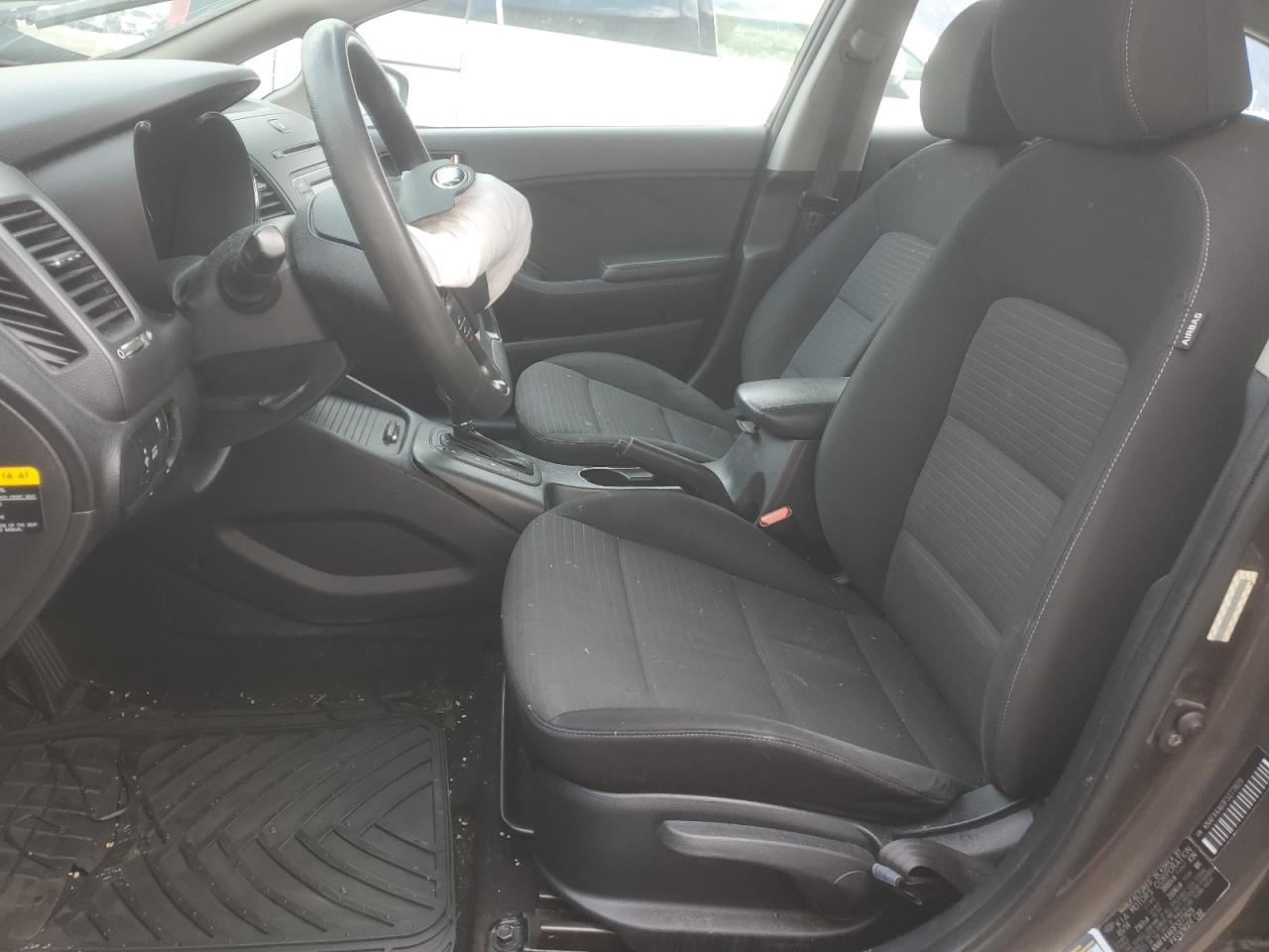 2015 KIA FORTE LX photo 7