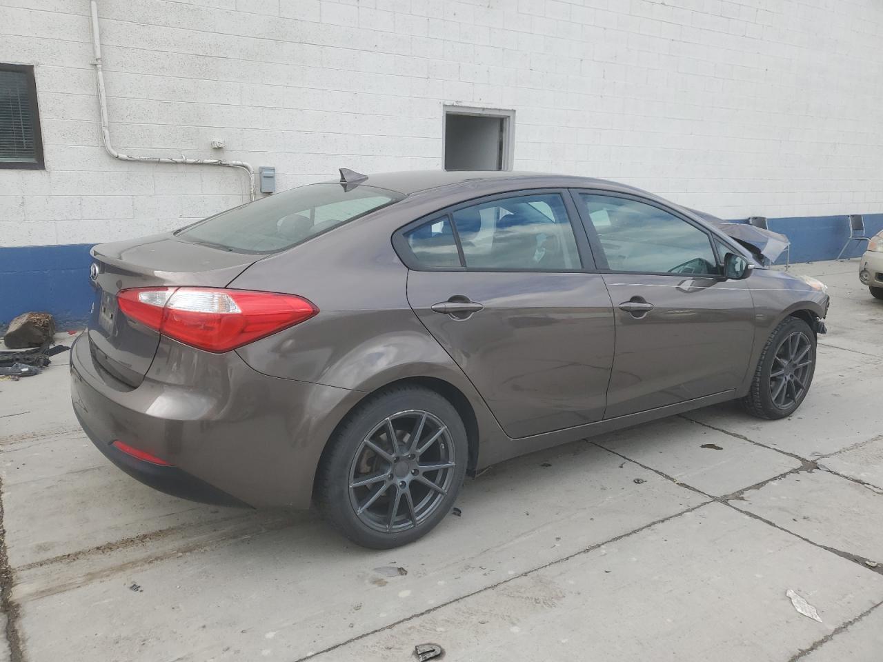2015 KIA FORTE LX photo 3