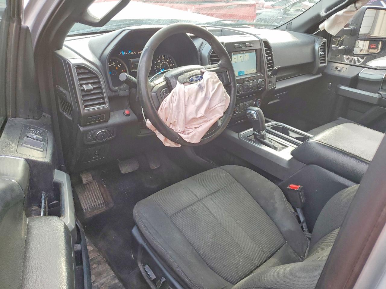 2017 FORD F150 SUPERCREW photo 8