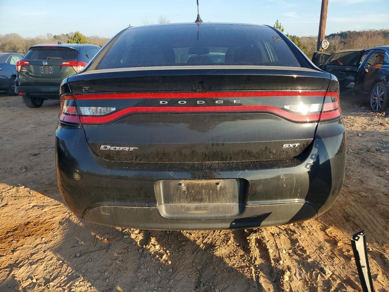 2015 DODGE DART SXT photo 6