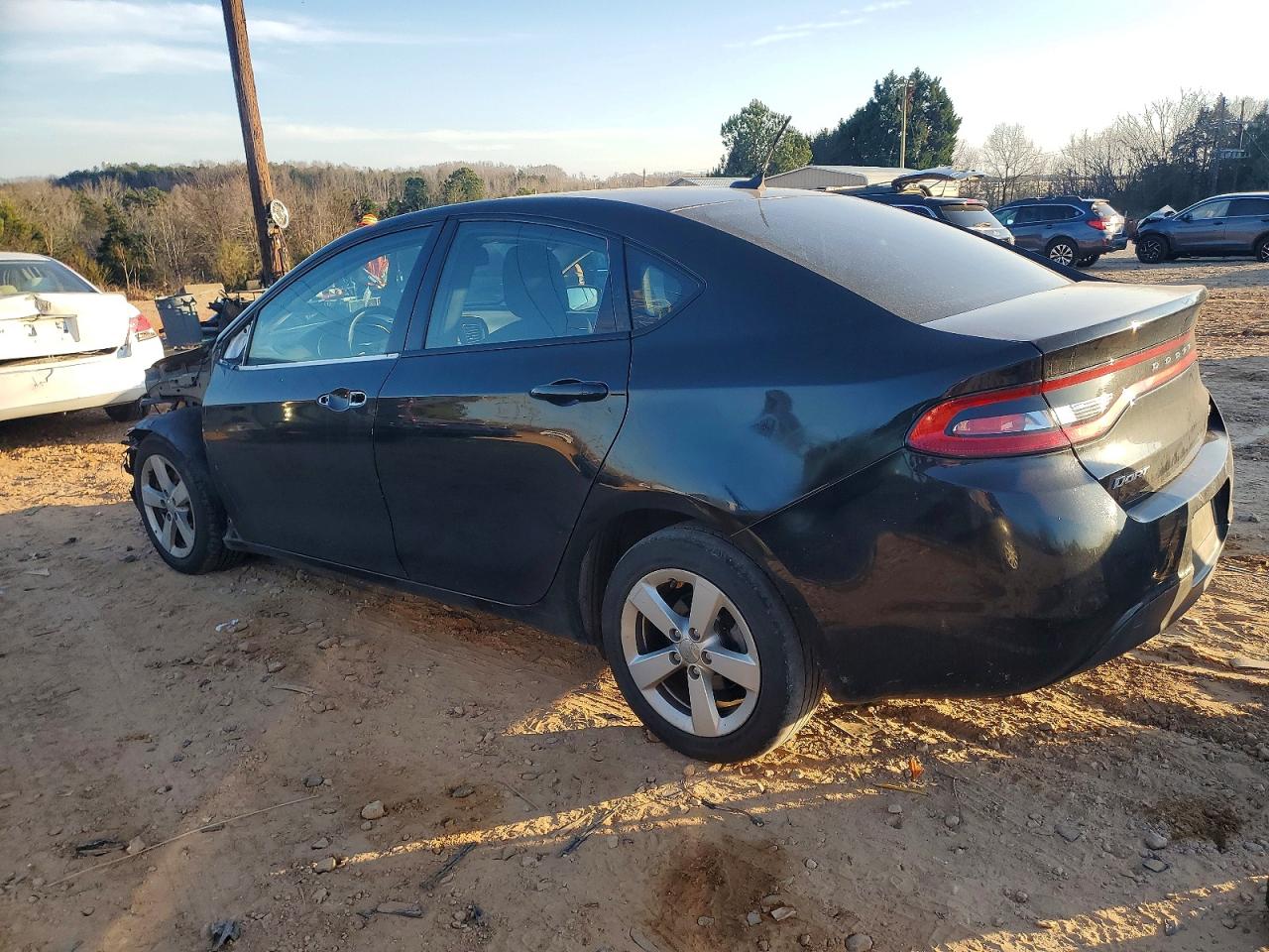 2015 DODGE DART SXT photo 2
