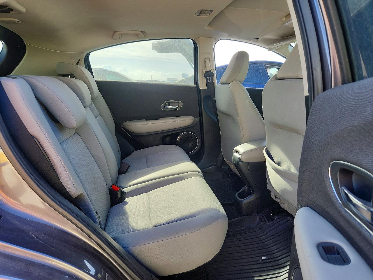 2019 HONDA HR-V EX photo 10