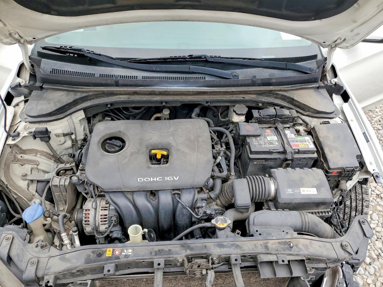 2017 HYUNDAI ELANTRA SE photo 11