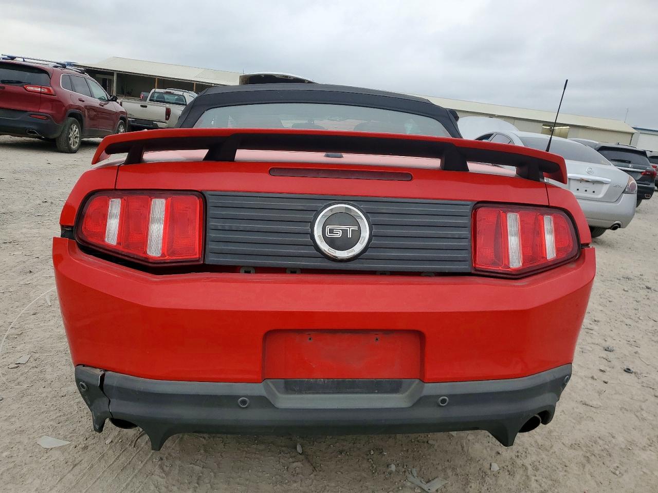 2012 FORD MUSTANG GT photo 6