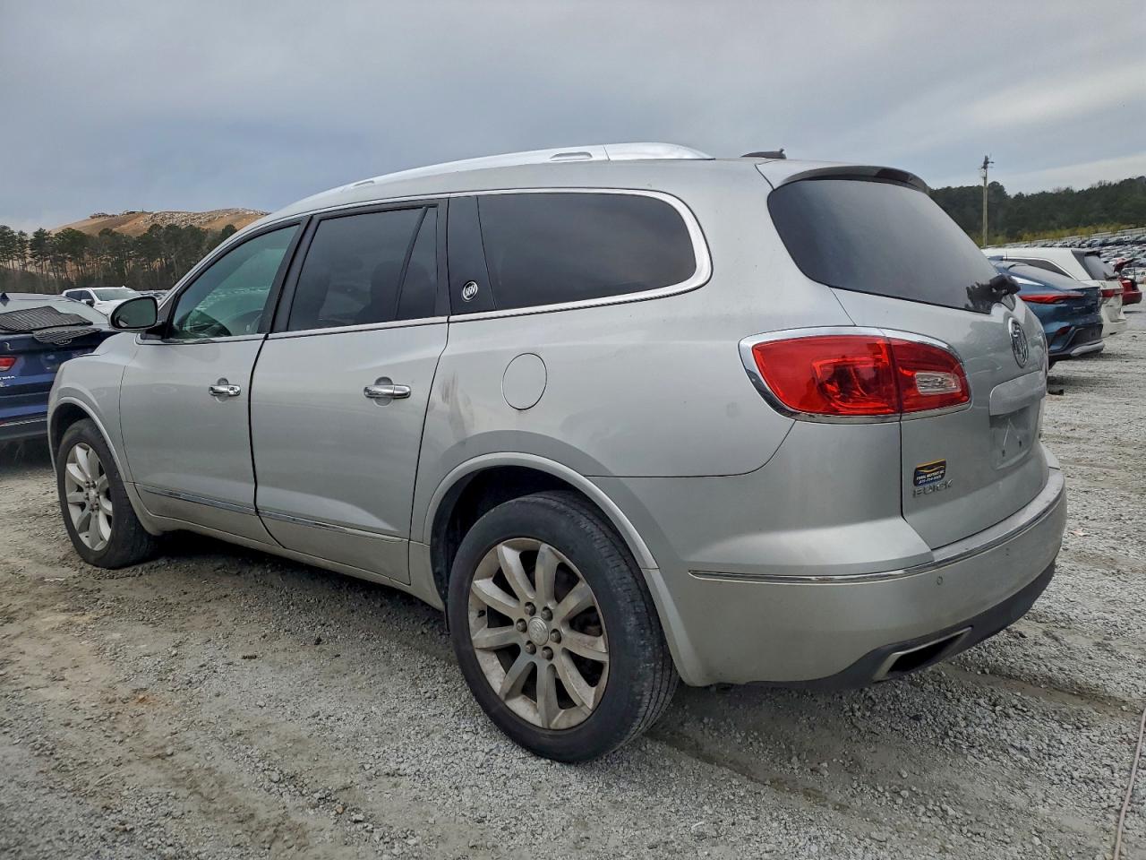2016 BUICK ENCLAVE photo 3