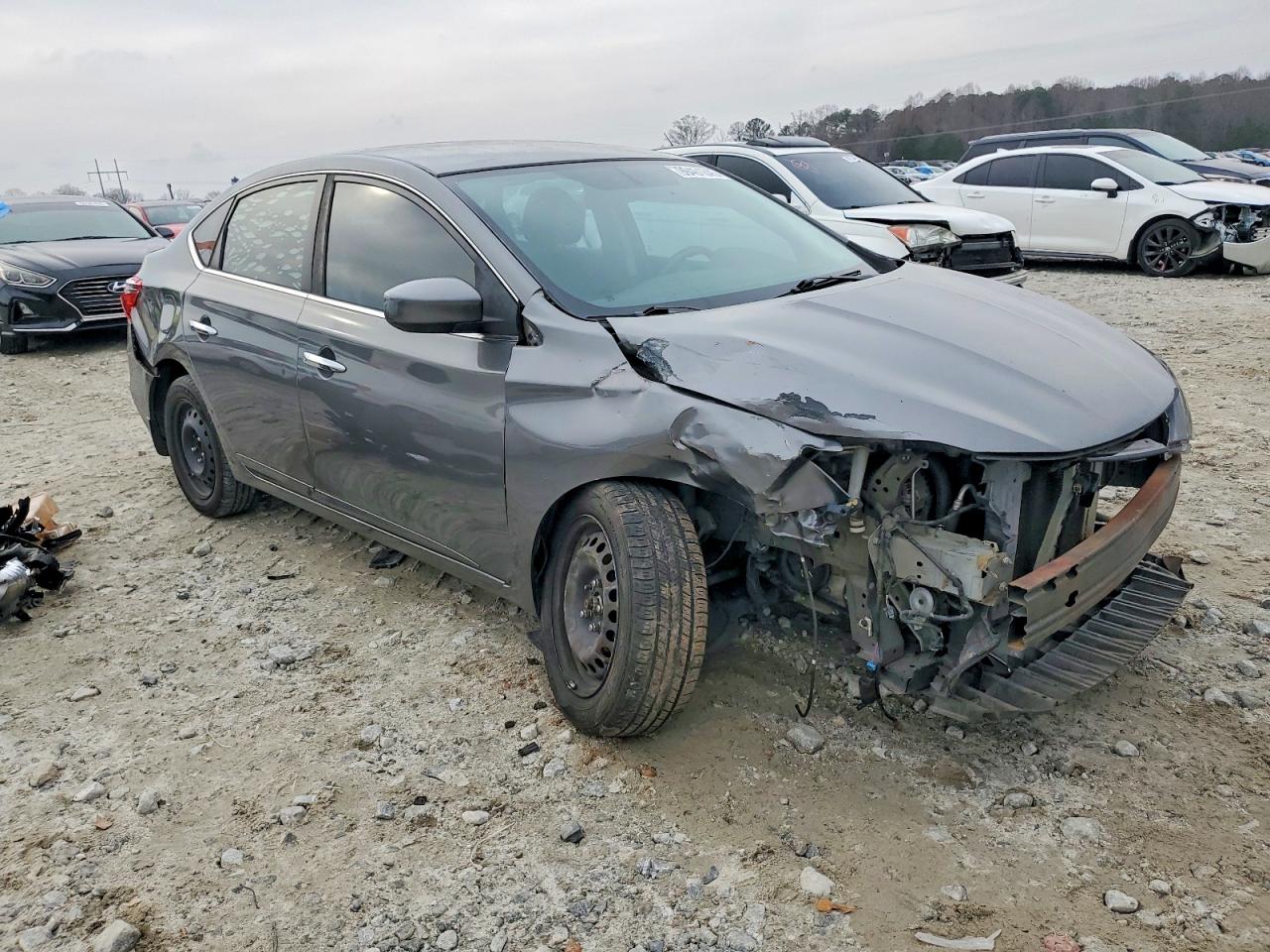 2016 NISSAN SENTRA S photo 4