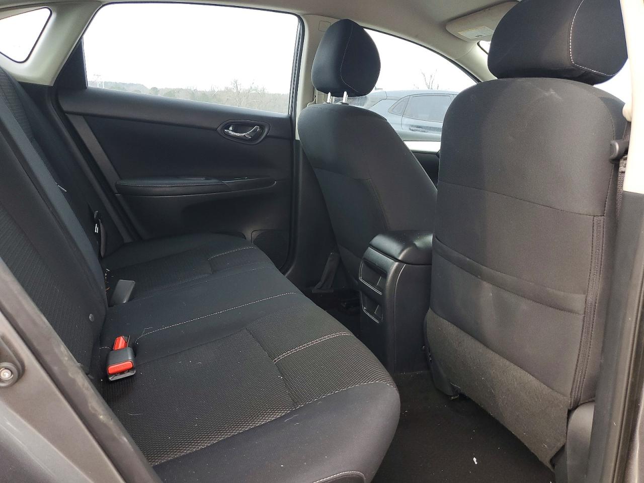2016 NISSAN SENTRA S photo 10