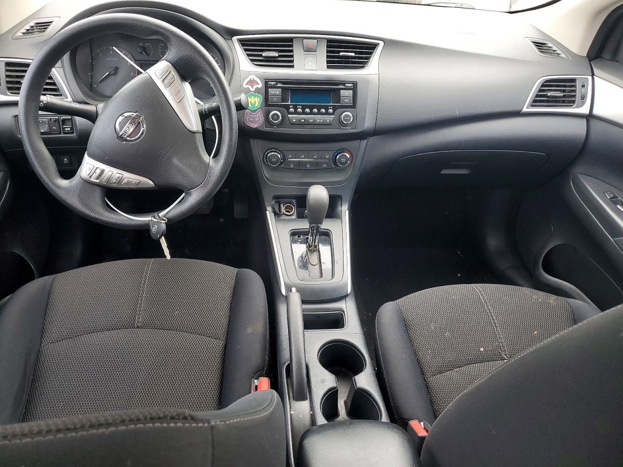 2016 NISSAN SENTRA S photo 8