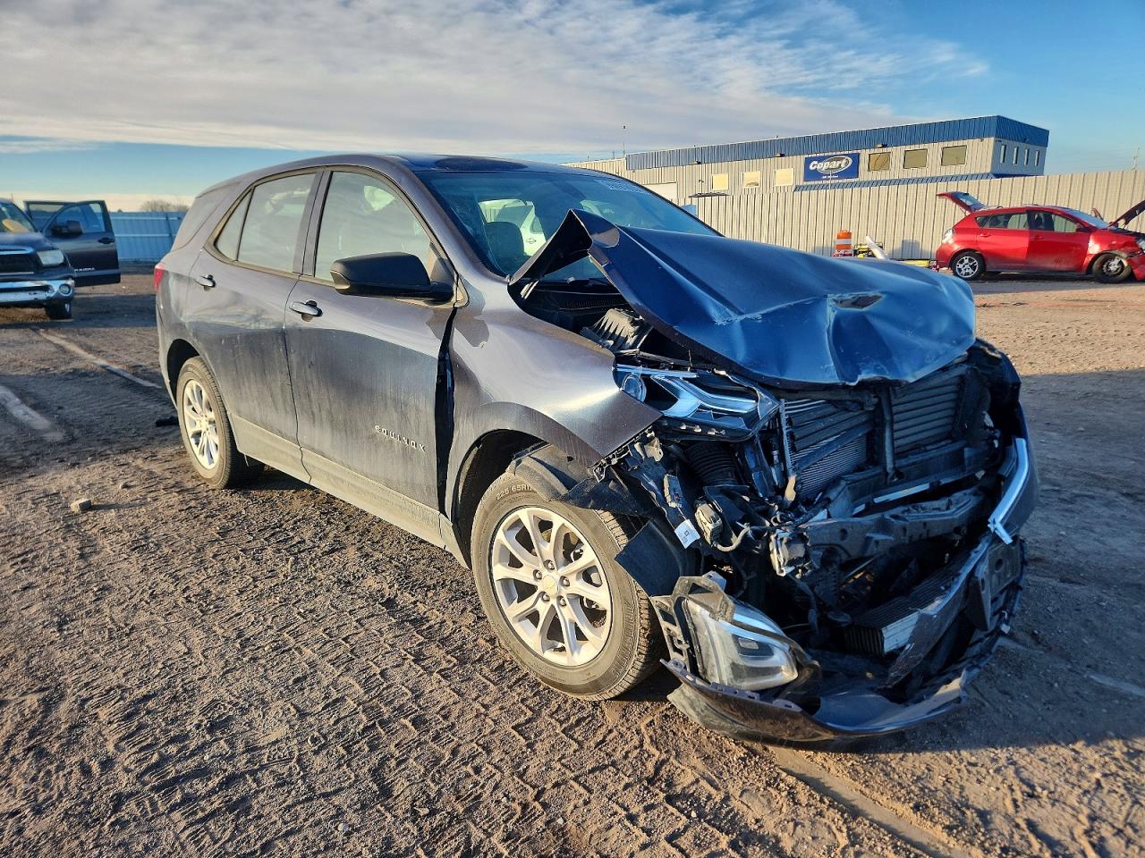 2019 CHEVROLET EQUINOX LS photo 4