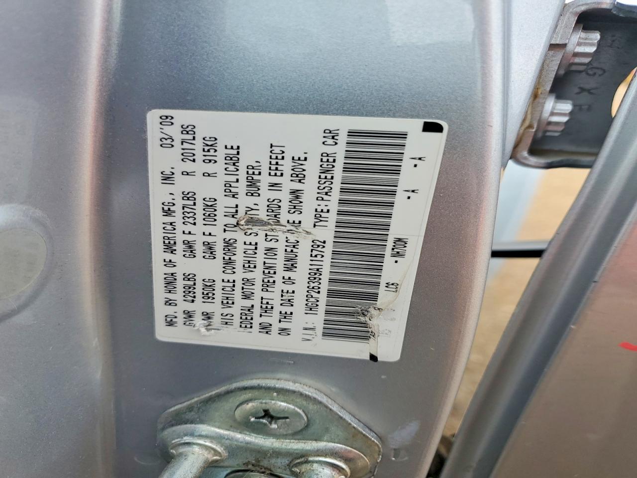 2009 HONDA ACCORD LX photo 13