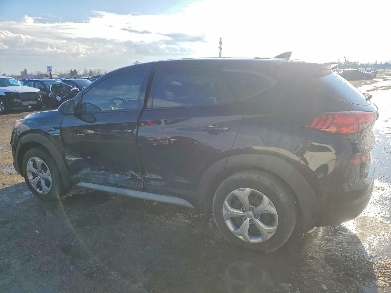 2019 HYUNDAI TUCSON SE photo 2